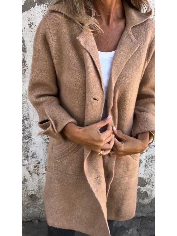 Éloise | Abrigo con cuello de solapa y abrochado con botones